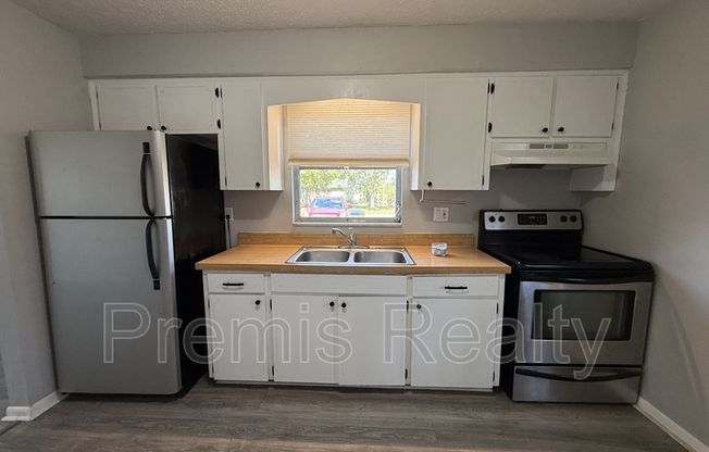 11941 144 ST