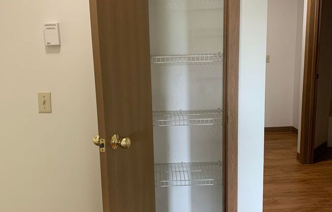 2 beds, 2 baths, $1,075, Unit 1736-203