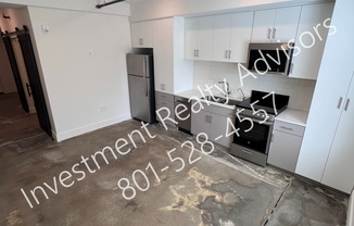 1172 E GRAYSTONE WAY