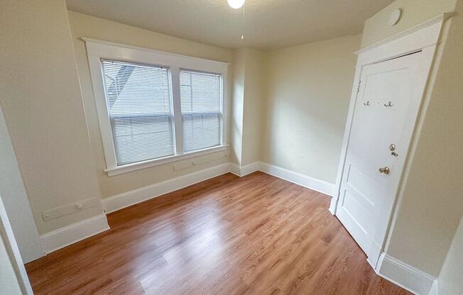 2708 NE SANDY BLVD, UNIT 10
