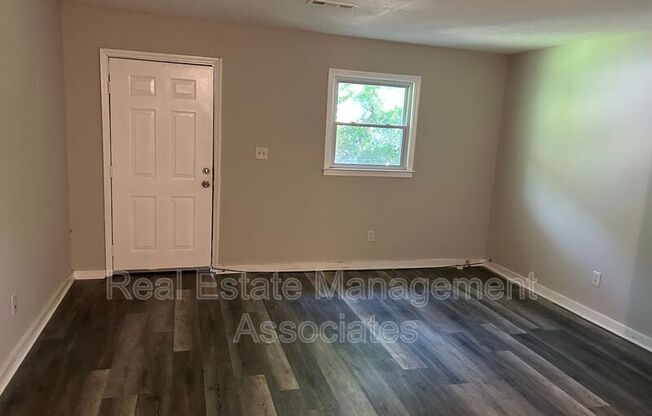 519 E CENTRAL AVE