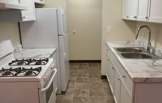 Eighth Street Apartments