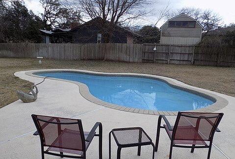 509 MEADOWBROOK DR