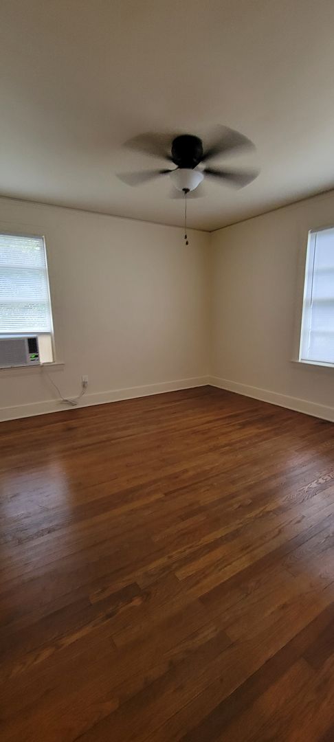 1 bed, 1 bath, $1,095