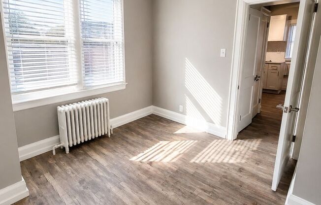 *** Spacious Apartments in Dormont * Pet Friendly * Walk to W. Liberty Ave Shops * Available Now ***