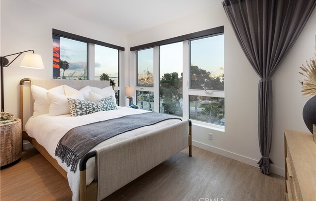 1 bed, 1 bath, 882 sqft, $4,320, Unit 428