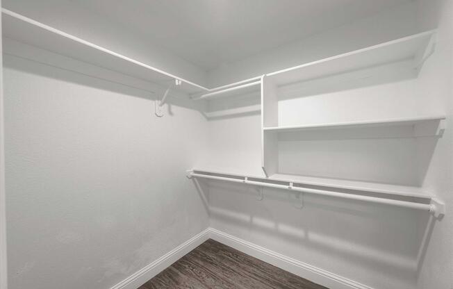 Large Wraparound Closet.jpg