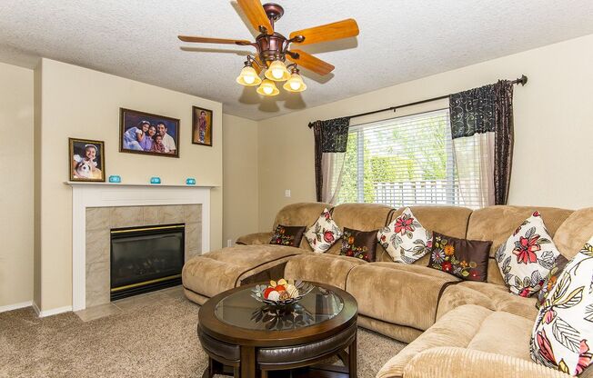 Updated 3 Bedroom Home in Beaverton!