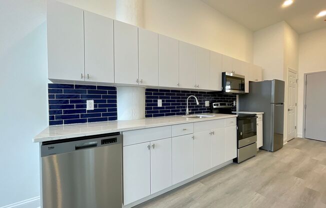 1 bed, 1 bath, 575 sqft, $1,195, Unit Unit 57