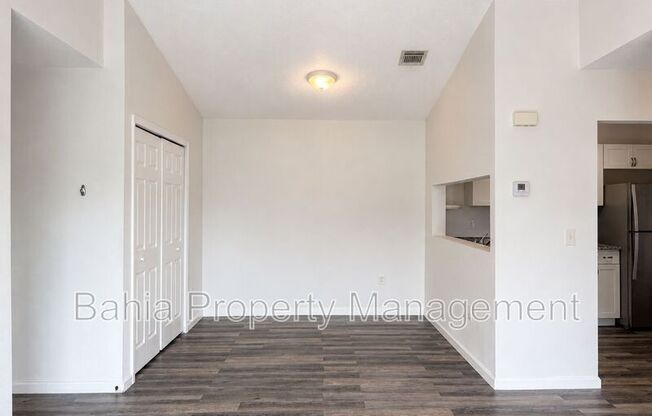 5214 VIA HACIENDA CIR