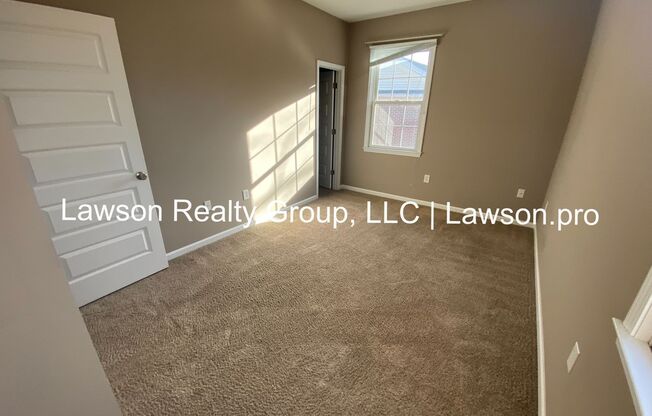 3 beds, 2.5 baths, $2,495