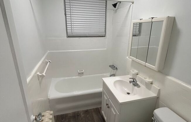 Studio, 1 bath, 435 sqft, $1,800, Unit C12A