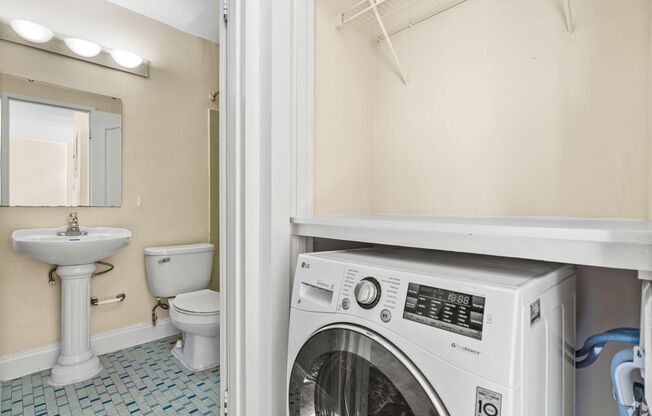 1 bed, 1 bath, 517 sqft, $2,125, Unit 1845-502