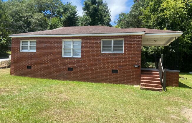 **AVAILABLE NOW**Three Bedroom / One Bathroom Home for Rent in Columbus, GA 31906***