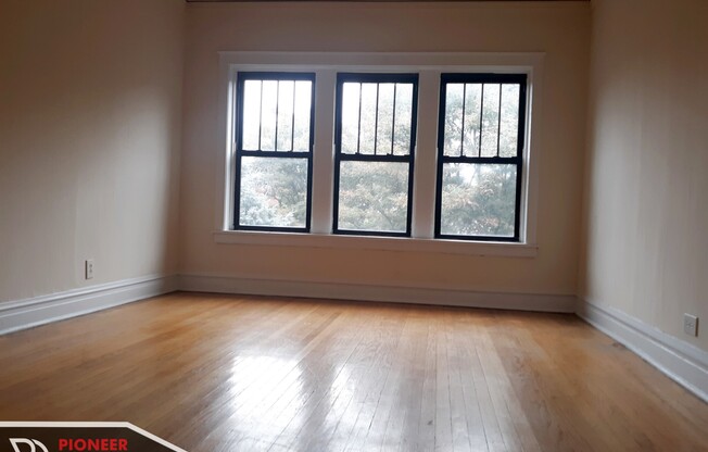 2520 N. Kedzie Boulevard, Unit 3S