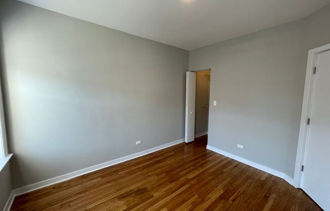 2 beds, 1 bath, $1,525, Unit 305