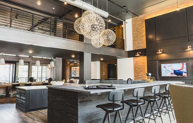 Cumberland apartments in Atlanta, GA | Vinings Lofts and Apartments | entertainment suite