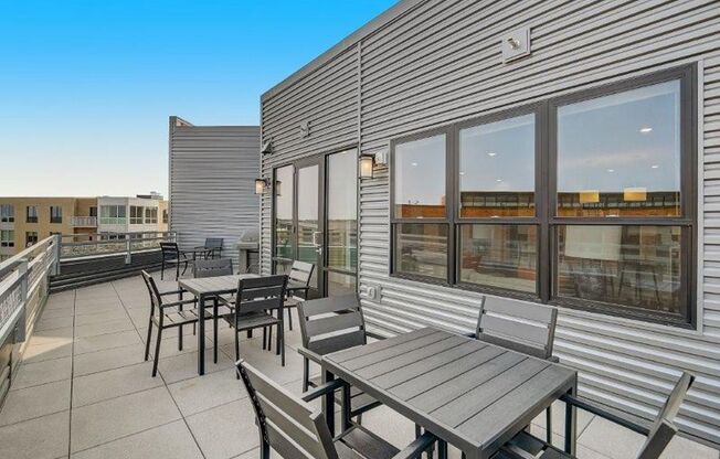 1 bed, 1 bath, 592 sqft, $1,625, Unit 418