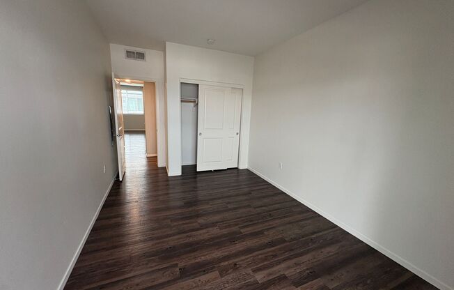 2 beds, 2 baths, 900 sqft, $2,895, Unit 126-304