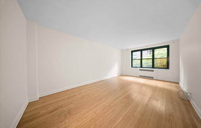 78 10 34 AVE