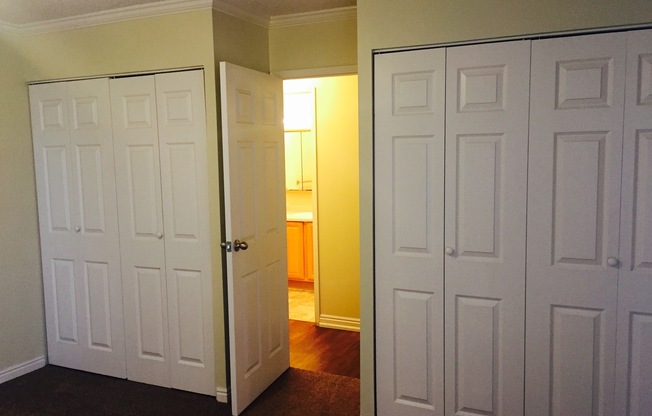 1 bed, 1 bath, 734 sqft, $1,307, Unit 207