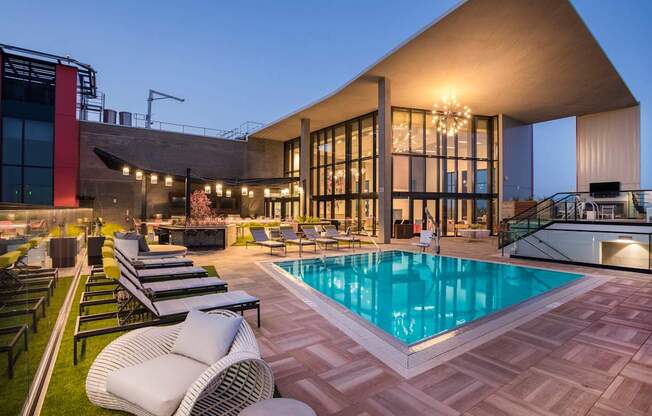 resort style pool at Shift