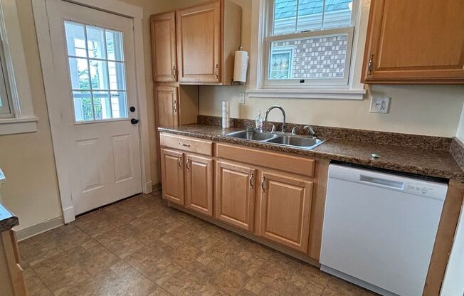 3 Bedroom Home - Pittsburgh!