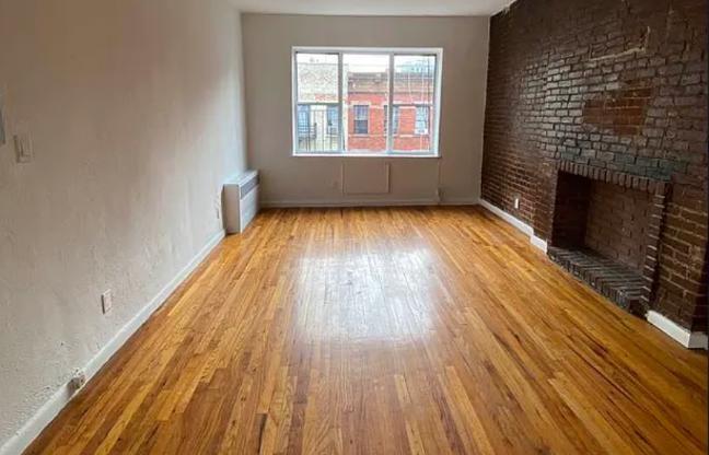 Studio, 1 bath, $2,400, Unit 4B