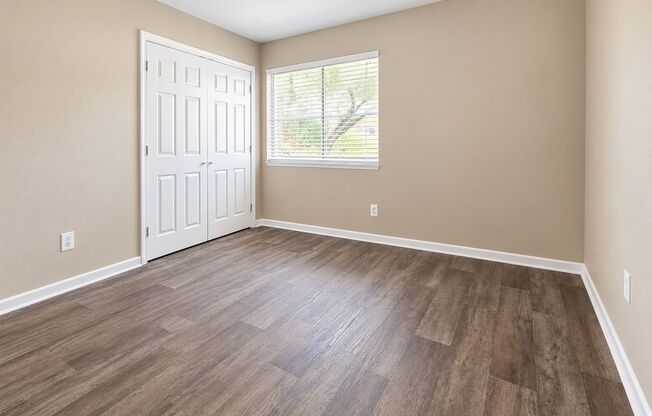 2 beds, 1 bath, 1,010 sqft, $1,150, Unit I01