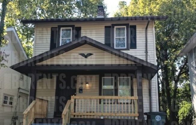 242 E Maplewood Ave 2BR/1BA (Dayton)