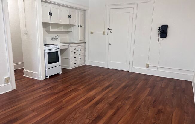 Morrison Street Apartments