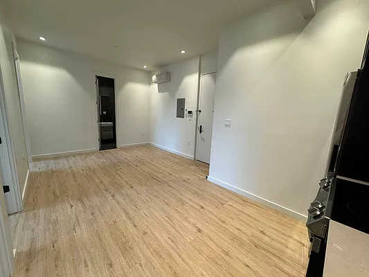 27 ELDERT ST