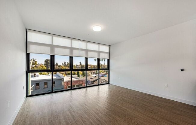 4435 Piedmont Avenue Unit 404