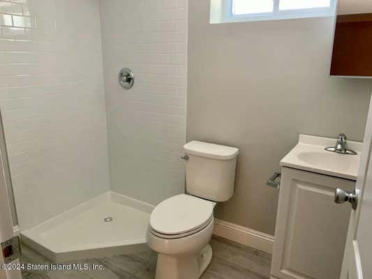 3 beds, 3 baths, 1,275 sqft, $3,350, Unit 1