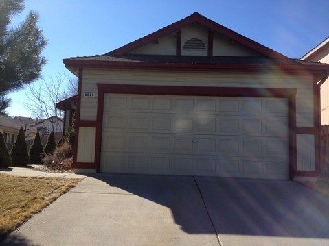 3 beds, 2 baths, $2,170