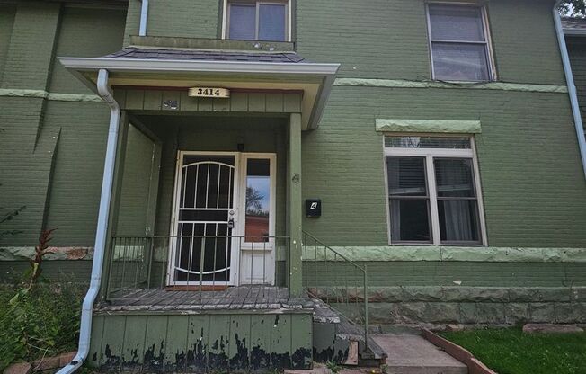 Highlands Adorable 1 Bedroom Apartment in an Old Victorian