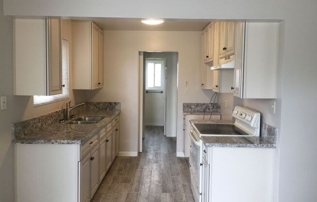 16845 S. Pacific {Entrance #C}