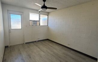 2 Bed 1 Bath with 1 reserved parking in Moiliili