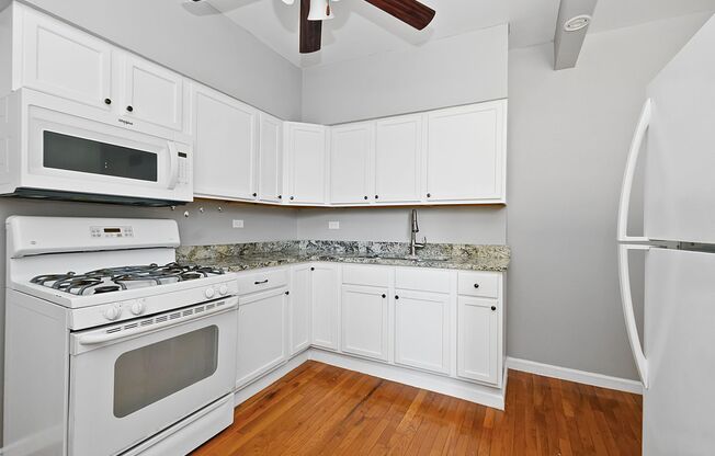 6200 S Albany Ave. Chicago IL