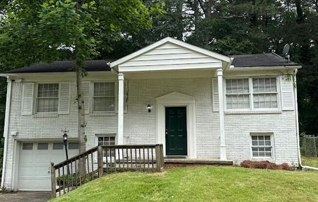 3 Bed / 1.5 Bath with Bonus, Lots of Storage and Garage In Decatur!
