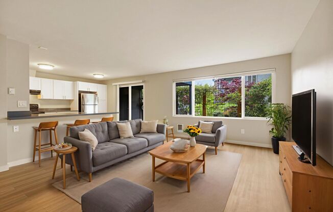 2 beds, 1 bath, 930 sqft, $1,880, Unit C207