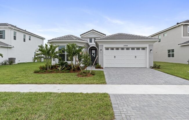 5709 Bristlecone Cmns #5709, Westlake, FL 33470