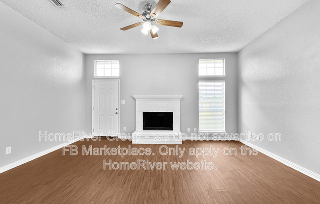 421 SURREY PL