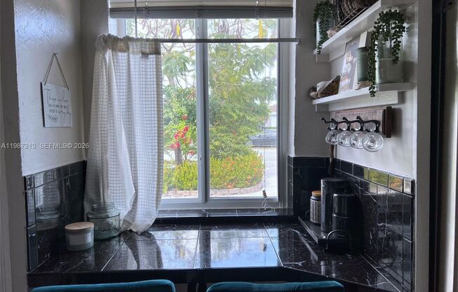 2040 NE 183RD ST #2040 NORTH MIAMI BEACH, FL 33179