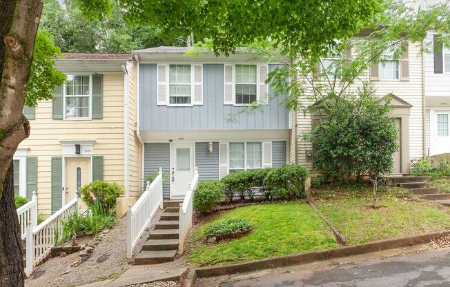 Two-Story Townhome Quiet Neighborhood w/ Great Roommate Layout!