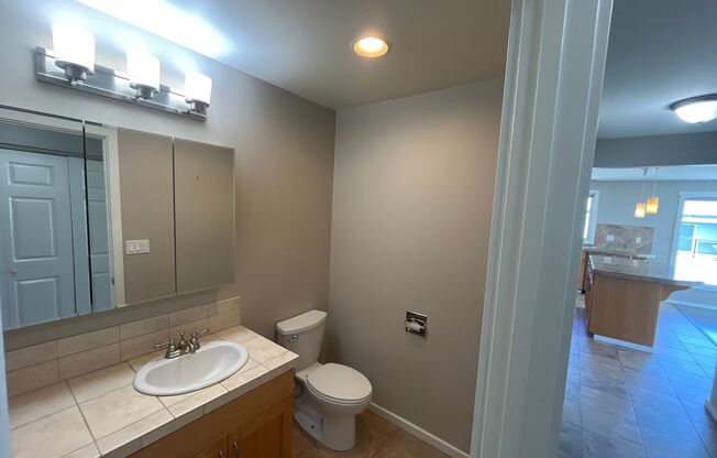 2 beds, 2.5 baths, 1,701 sqft, $3,995, Unit 308