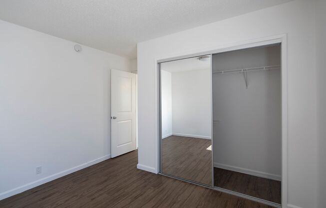 2 beds, 2 baths, 918 sqft, $3,395, Unit 25-04