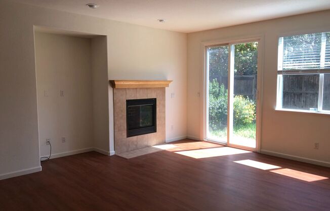 Spacious Folsom Parkway Home Near Park with Gorgeous Balcony off Primary Bath!