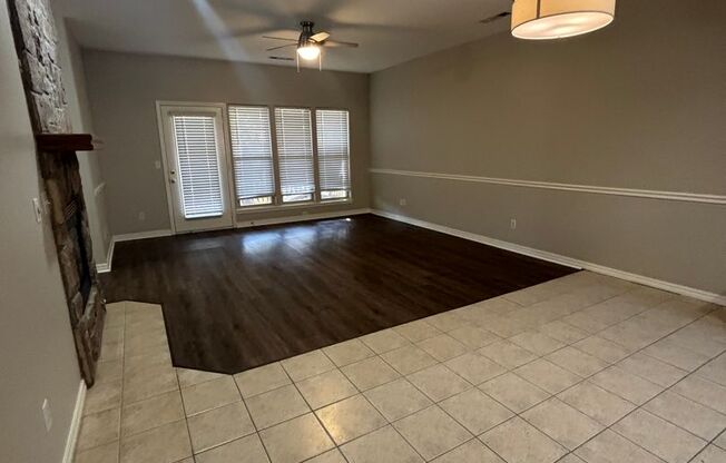 1 bed, 1 bath, 600 sqft, $1,050, Unit 56A