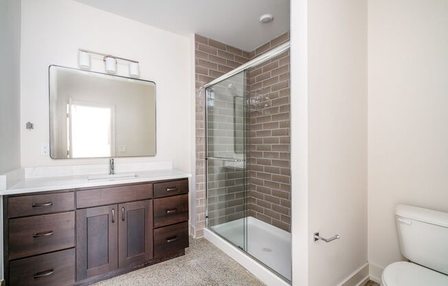 2 beds, 2 baths, $1,959, Unit 875 Michigan Ave Apt. 402